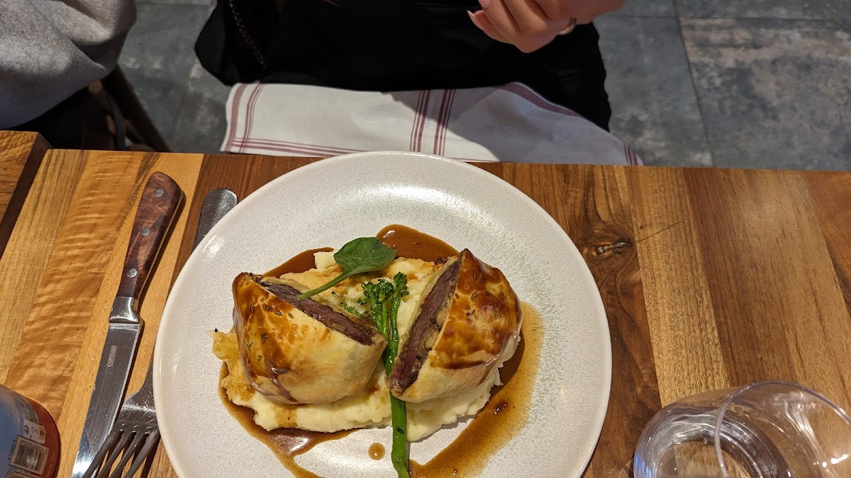 Le Bouillon Des Gourmets-6